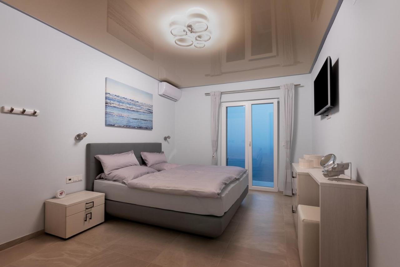 Beachfront Holiday Home - Private Heated Pool Mimice Exterior foto
